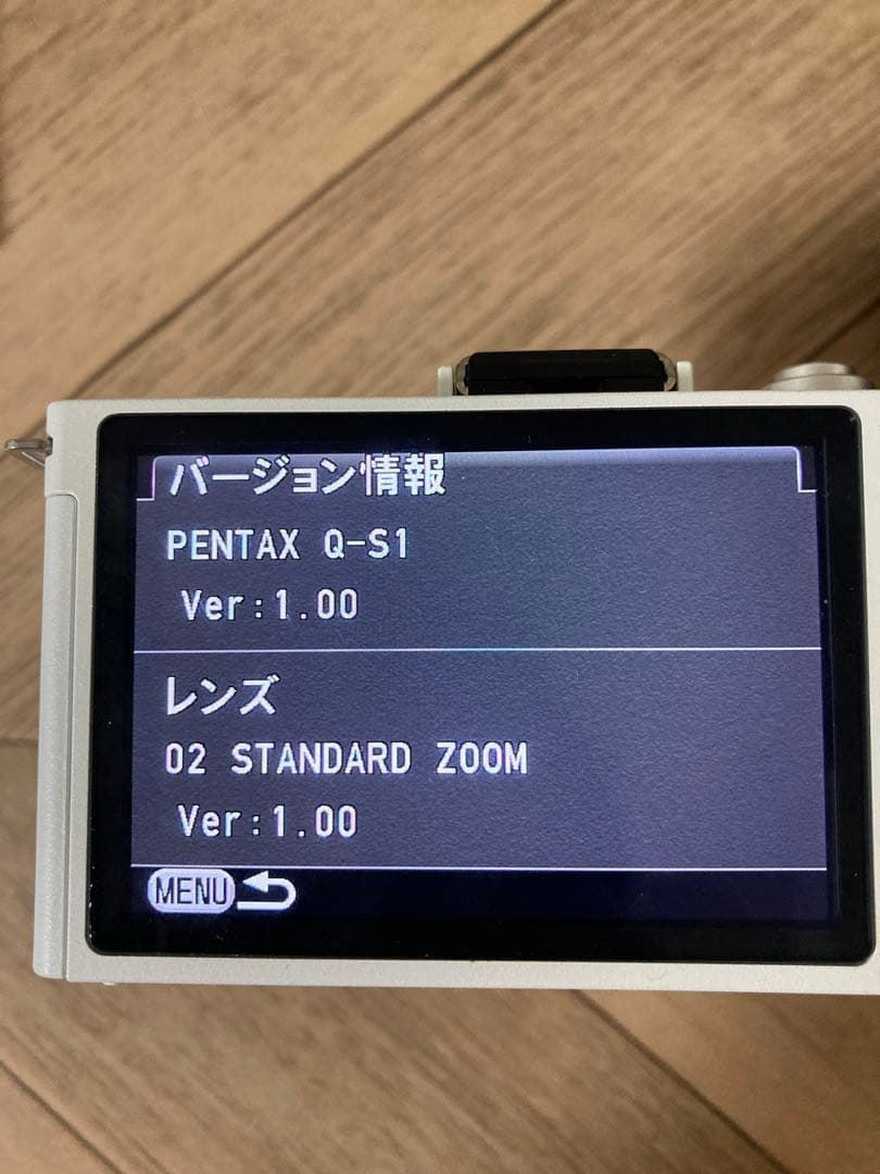 PENTAX ミラーレス一眼 Q-S1 ダブルズームキット ピュアホワイト美品