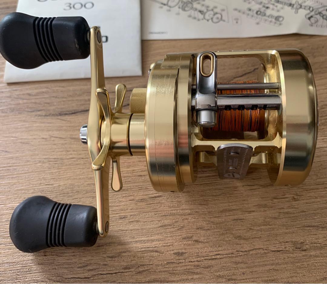 シマノ　カルカッタコンクエスト300 CALCUTTA CONQUEST