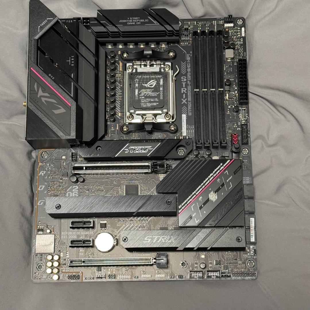 【美品】ROG STRIX B650E-F GAMING WIFI