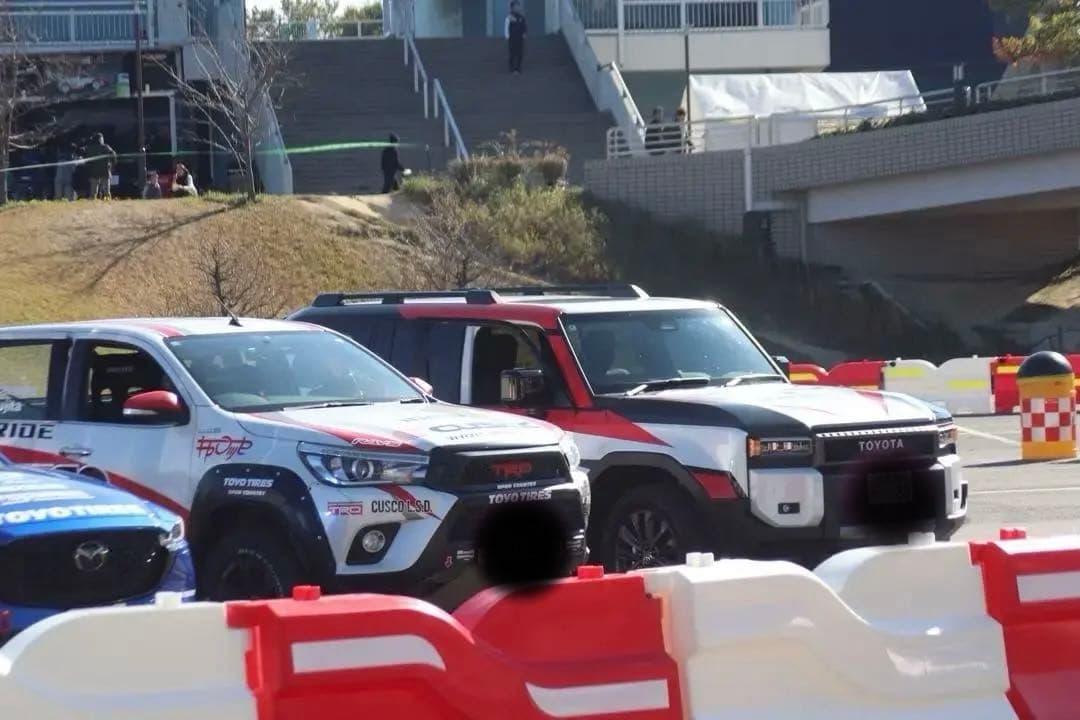 【最終値下げ】デジタル 一眼レフ Canon EOS 80D ボディ レンズ