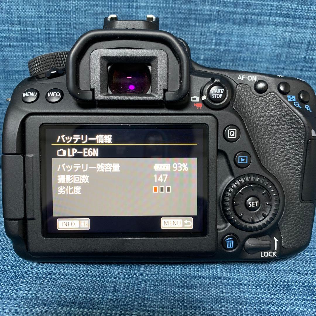【最終値下げ】デジタル 一眼レフ Canon EOS 80D ボディ レンズ
