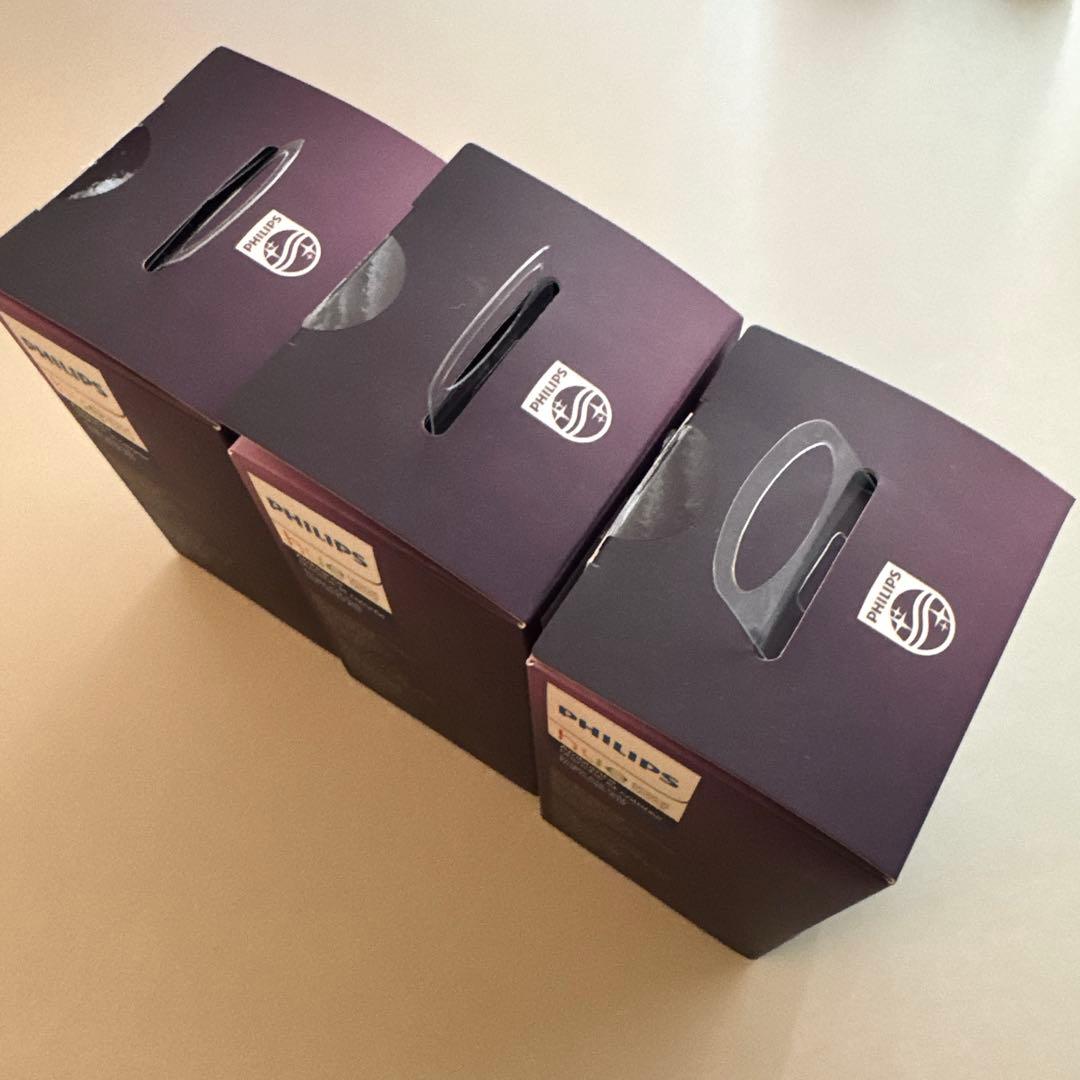 Philips Hue フルカラー LED電球3個 フィリップス