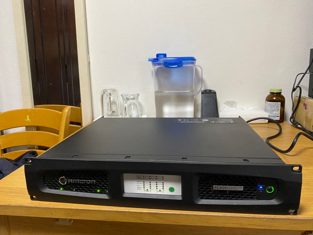 Amcron DCi4|300 パワーアンプ アムクロン オーディオ機器 中古