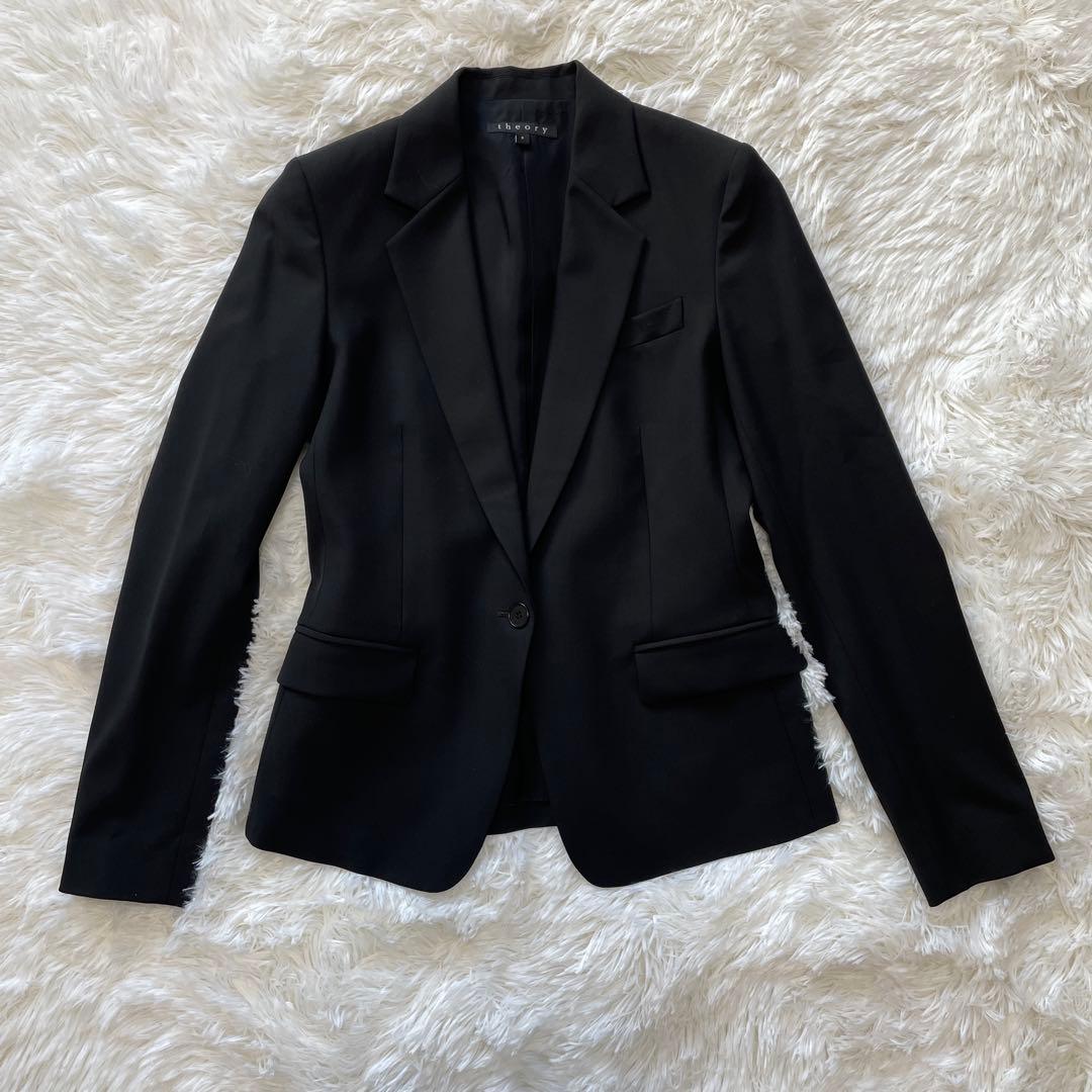 【美品】theory パンツスーツ　黒　シングルボタン　Mサイズ　ウール96%