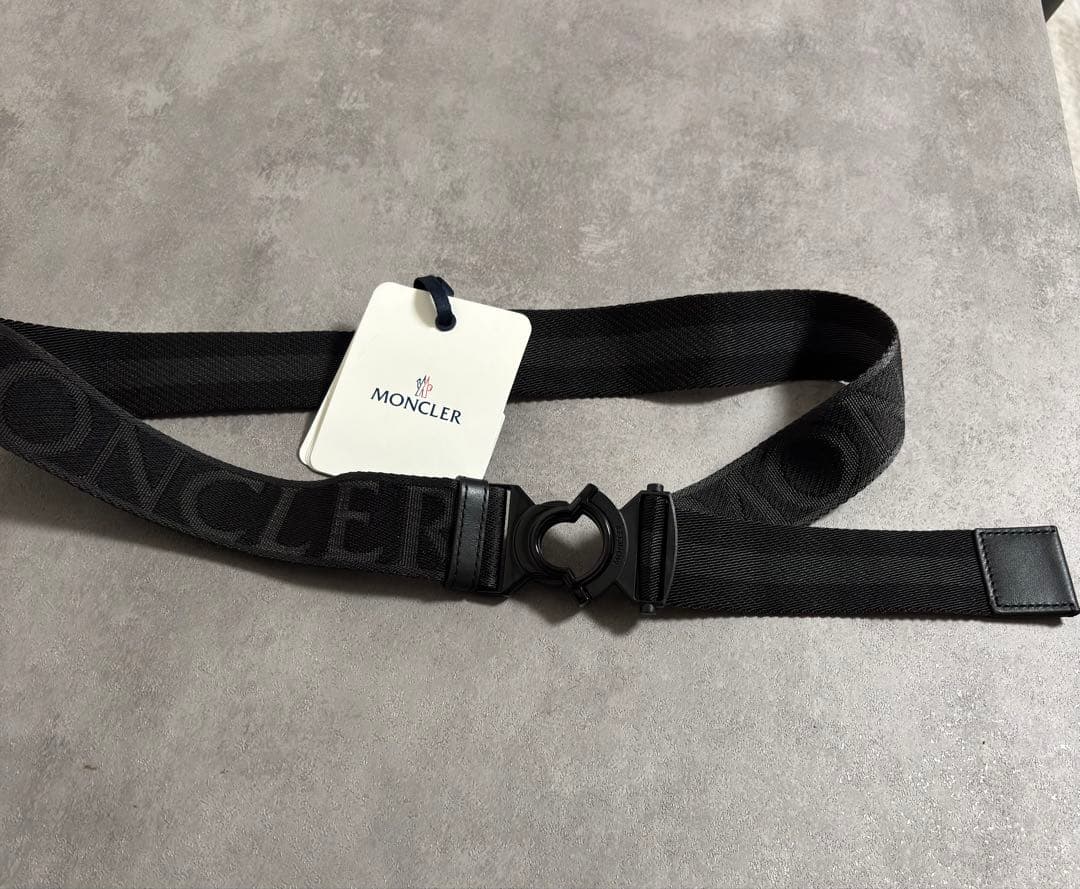 【新品】 MONCLER ロゴバックル ブラックナイロンベルト