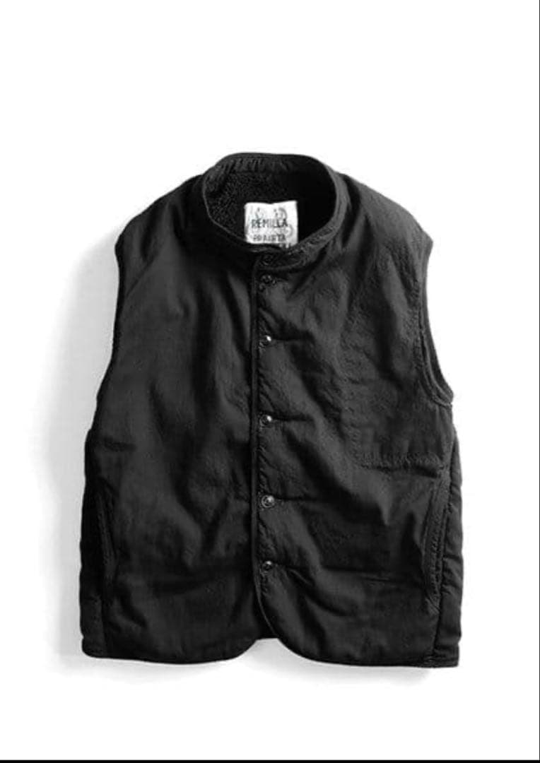 remilla レミーラ ハントボアベスト 装いに変化を加えてくれる裏ボアベスト