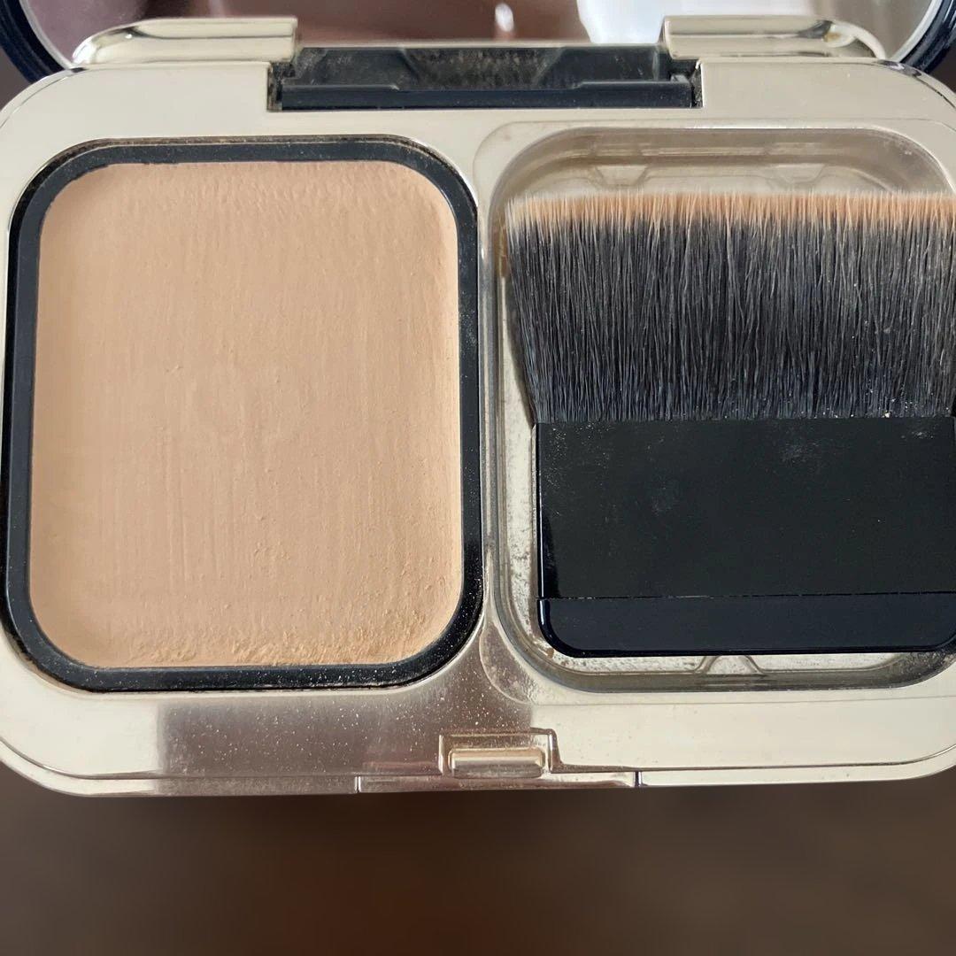 2回のみ使用　タンプードルエクラⅡ オークル10 パウダーファンデーション