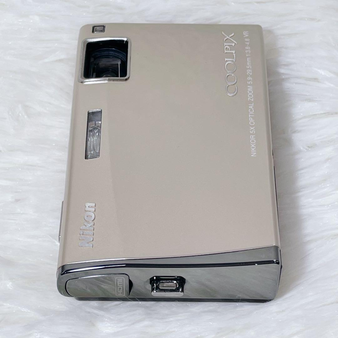 【✨極美品✨】Nikon COOLPIX S60【✨付属品完備+おまけ付✨】