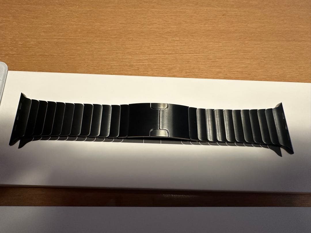 Apple純正 42mmスペースブラックリンクブレスレット