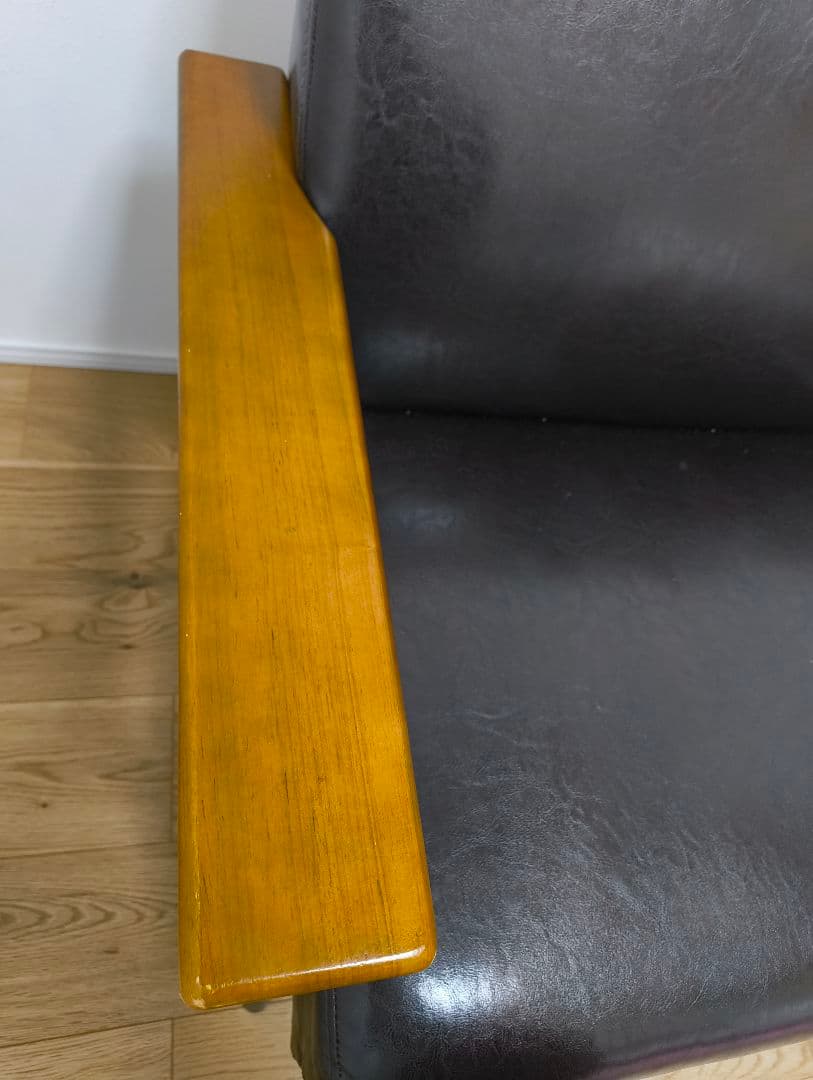 【引取限定】ダークブラウン 2人掛けソファ 木製アームレスト