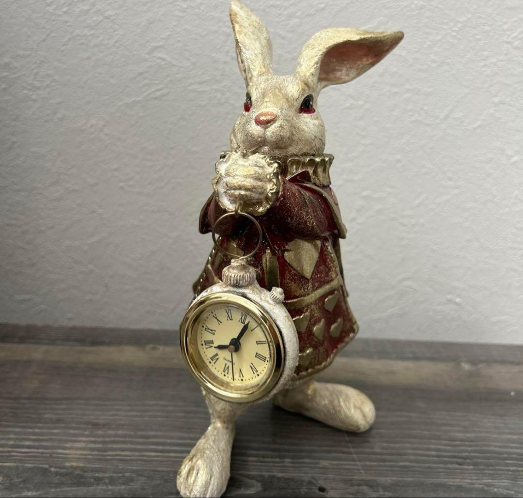 【とも】ウサギの置物 懐中時計付き　2体セット