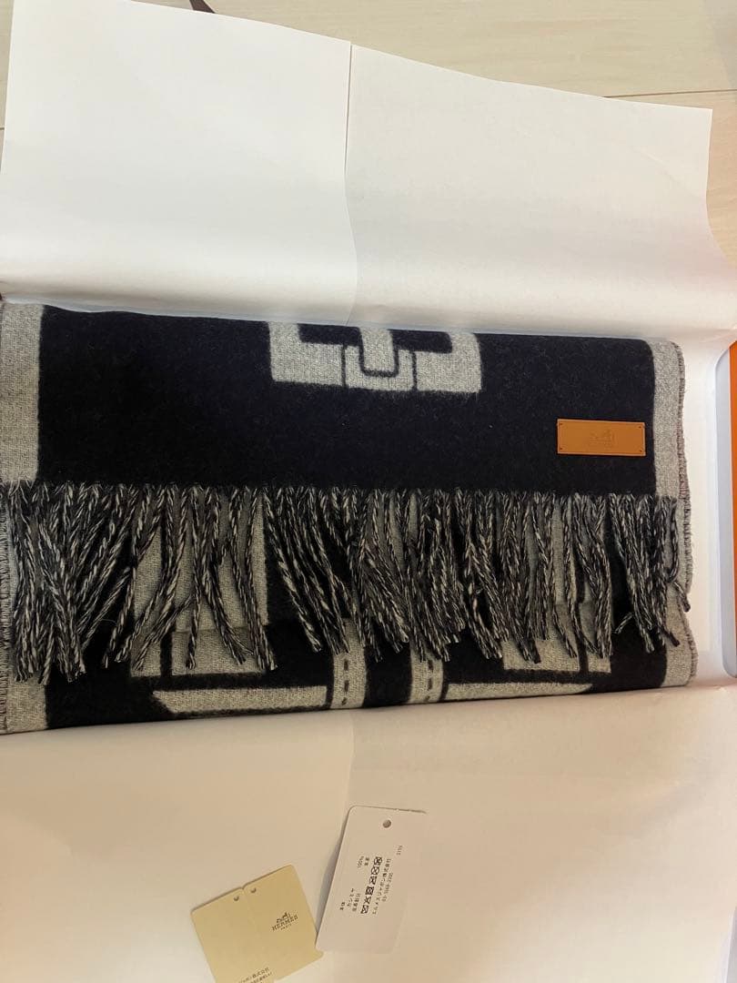 エルメスマフラー　2025 《サングル》　マリン　新品