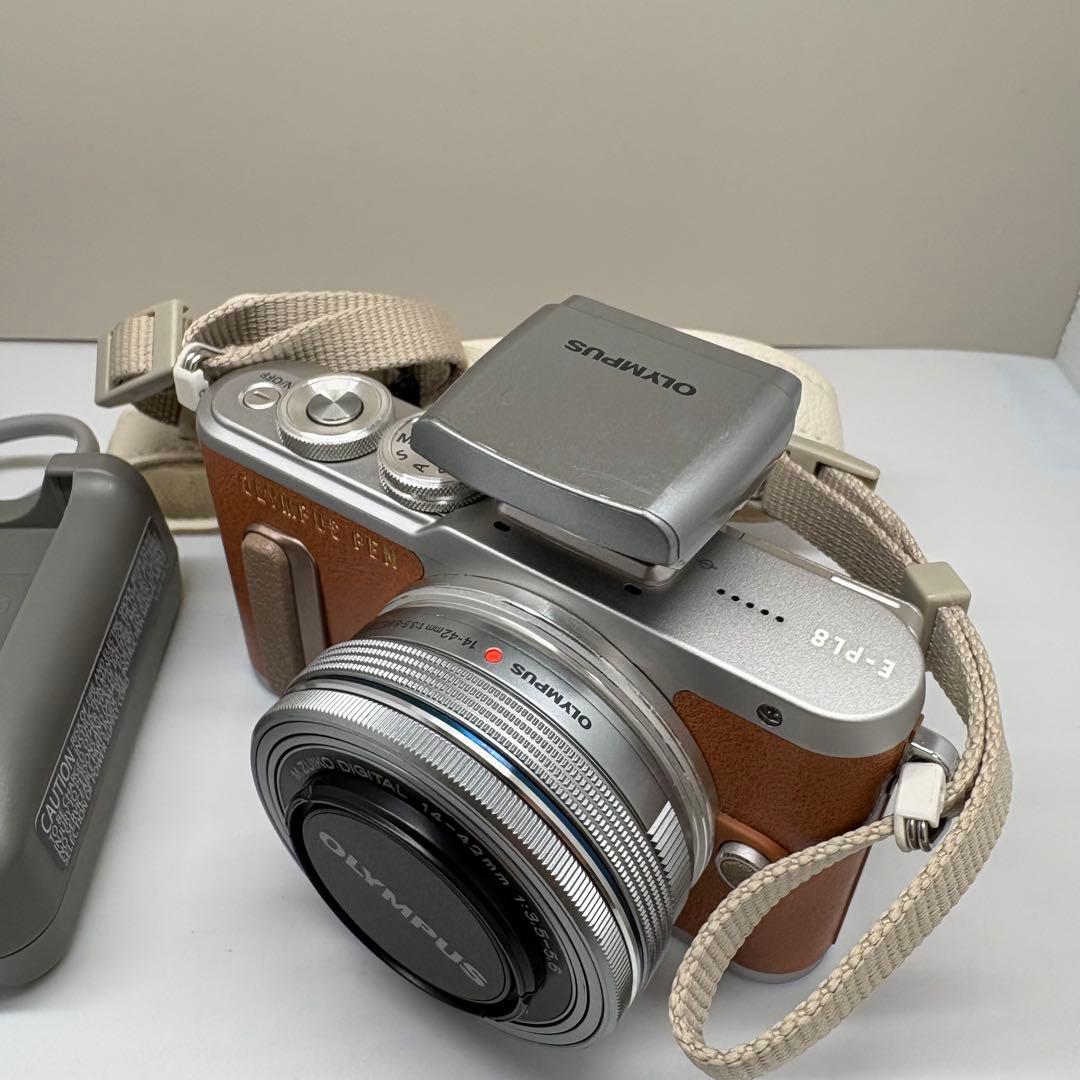 2778 オリンパス PEN lite PL8 ミラーレス一眼 カメラ