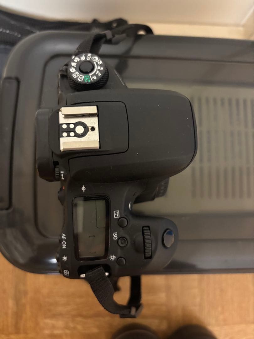 Canon EOS 9000D / EF-S 18-55mm デジタル一眼レフ