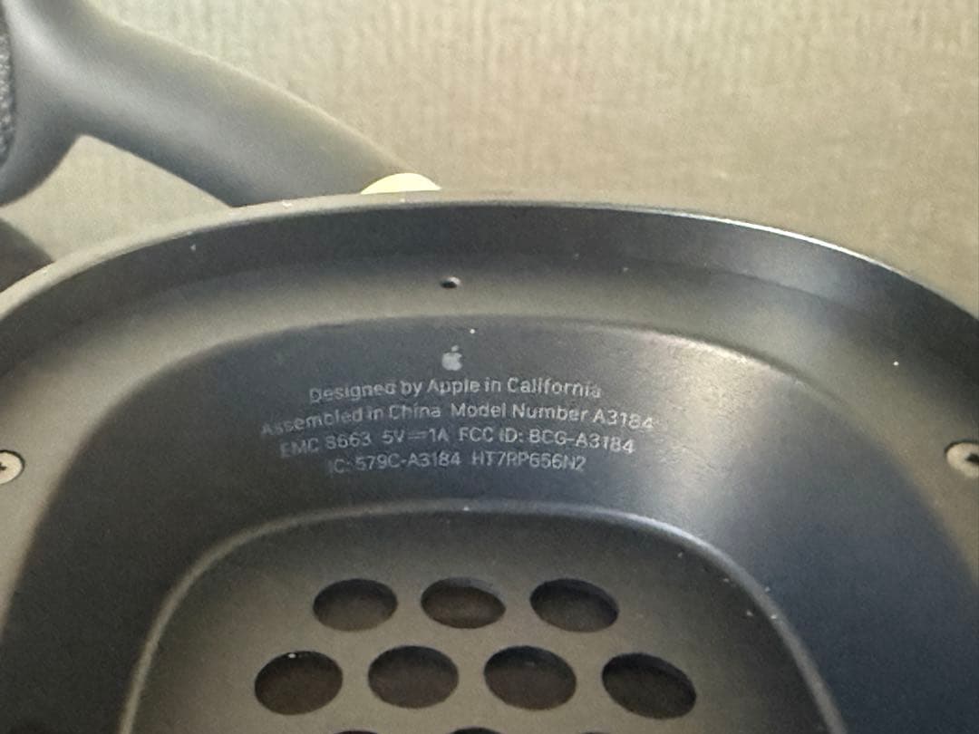 【早い者勝ち】Airpodspromax(数日のみ出品)AppleCare +