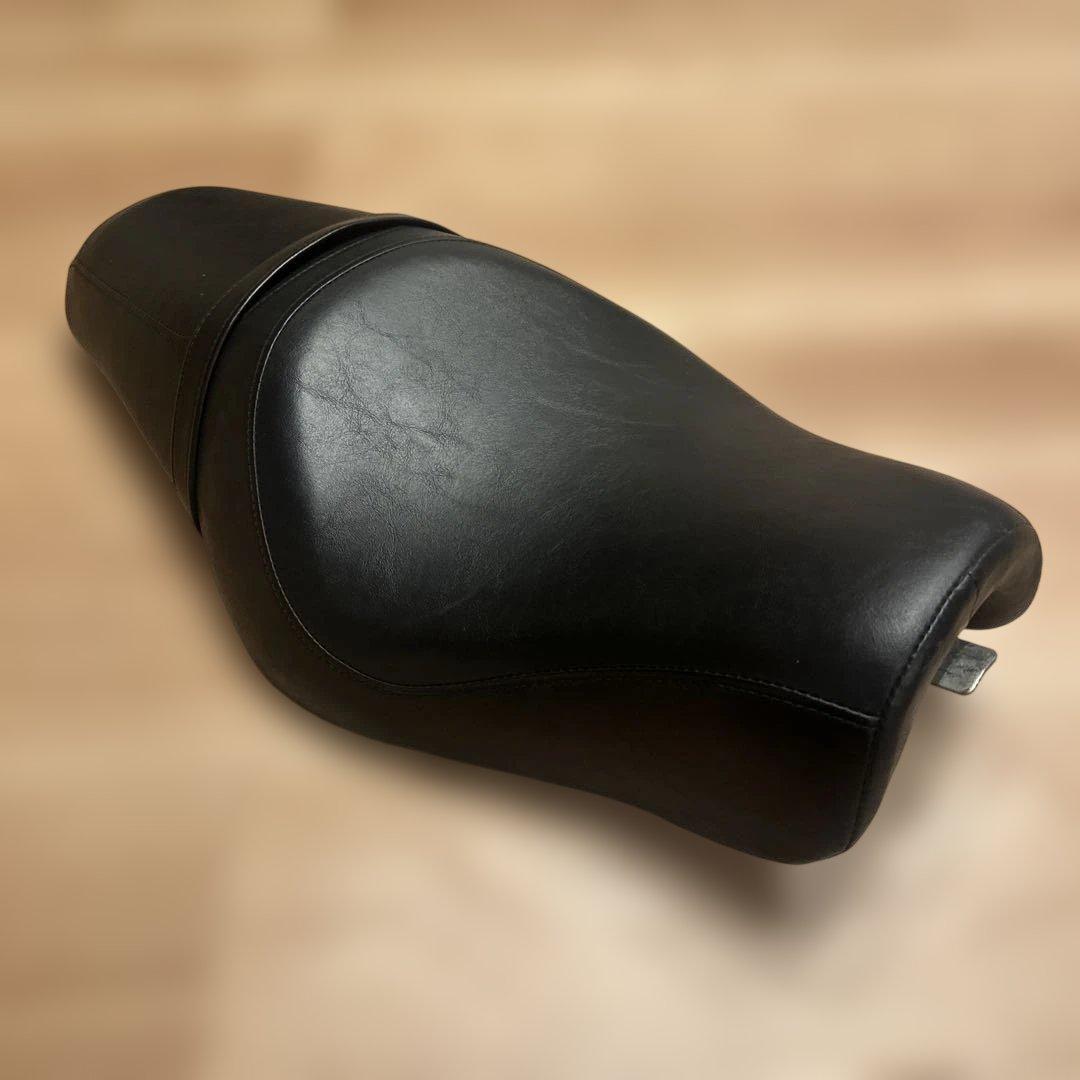【スポーツスター】純正シート　04以降適合　ハーレーダビッドソン