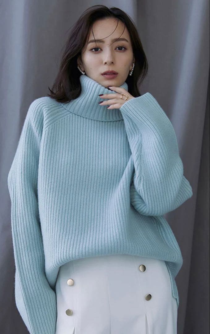 anuans/カーブパールピアス