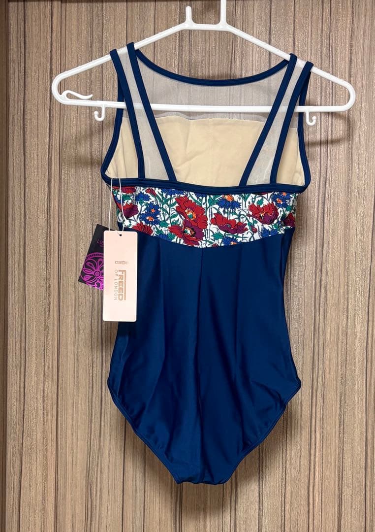 チャコット Freed レオタード M