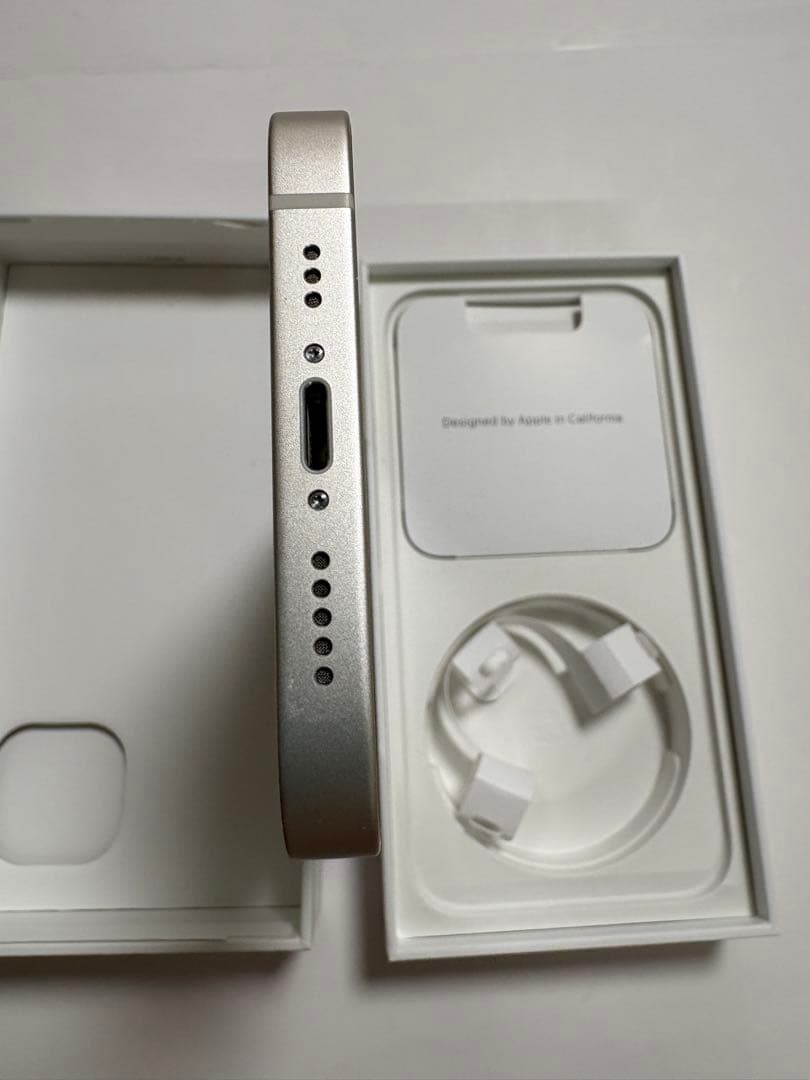 iPhone 14 スターライト　128gb