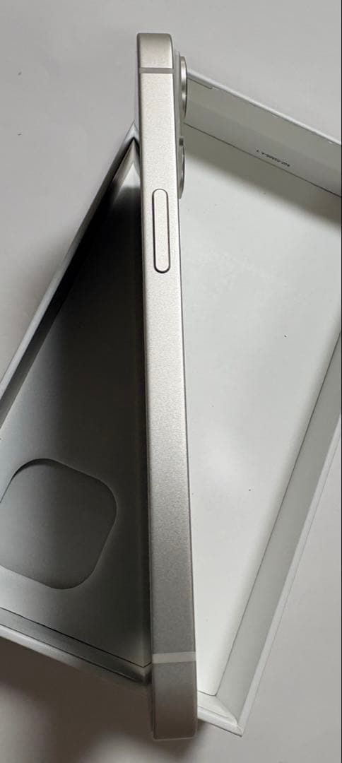 iPhone 14 スターライト　128gb