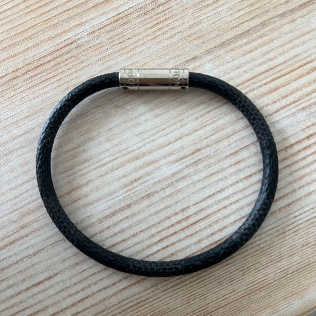 ルイヴィトン　レザーブレスレット