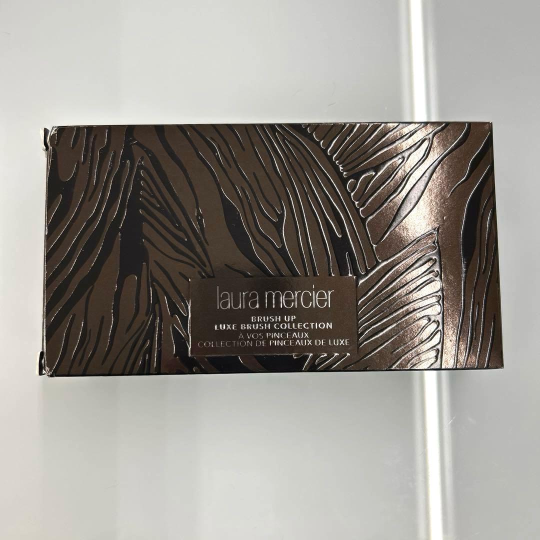 未使用　ローラメルシエ　ブラッシュアップリュクスブラッシュコレクション