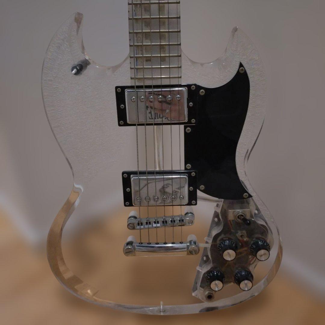 Manica Scenica　クリスタル　ギター　エレキギター　透明　アクリル