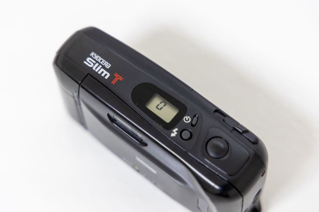 KYOCERA 京セラ Slim T Carl Zeiss Tessar