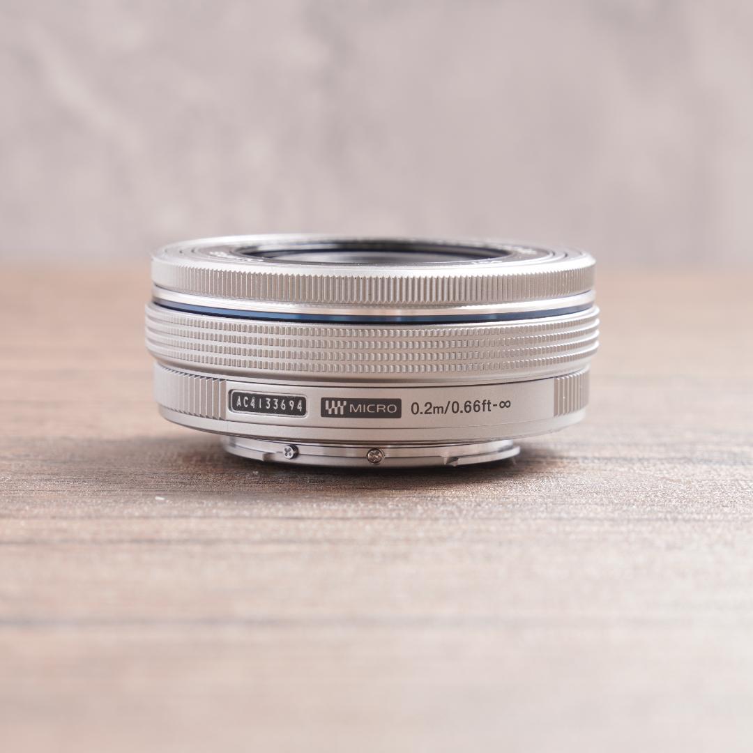 ✨ショット数655回で新品級✨OLYMPUS PEN E-PL9　1080-1