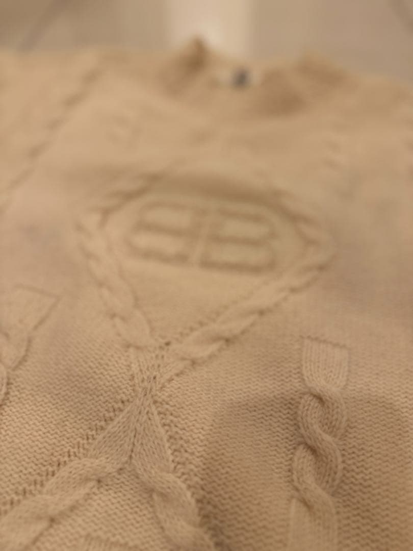 ♡✨BALENCIAGA ✨バレンシアガセーターBBロゴユニセックスニット