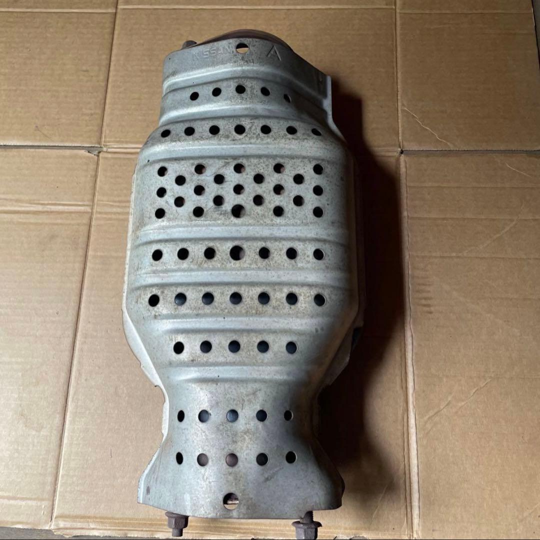 35ローレル純正触媒