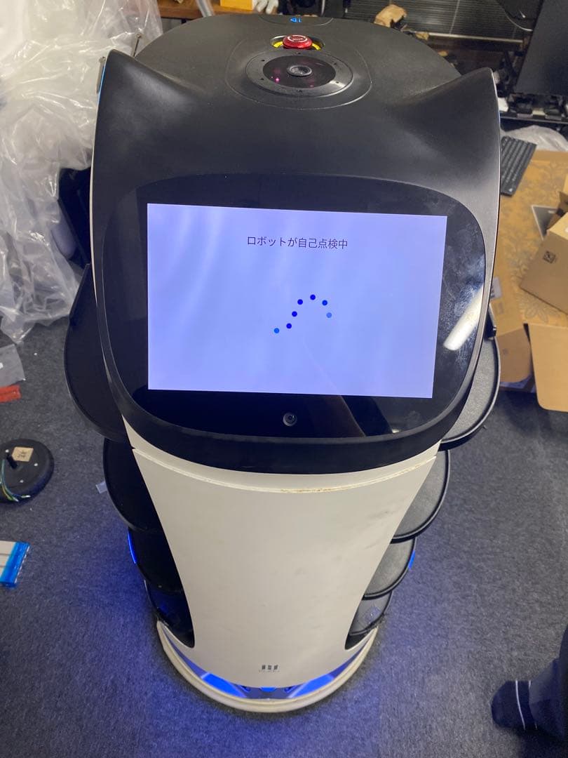 PUDO BellaBot ネコ型配膳ロボット