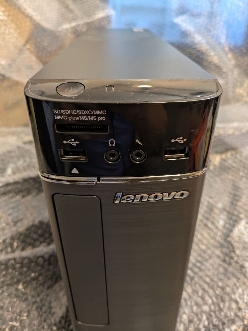 Lenovoタワー型デスクトップPC Windows10 DVD-R内蔵