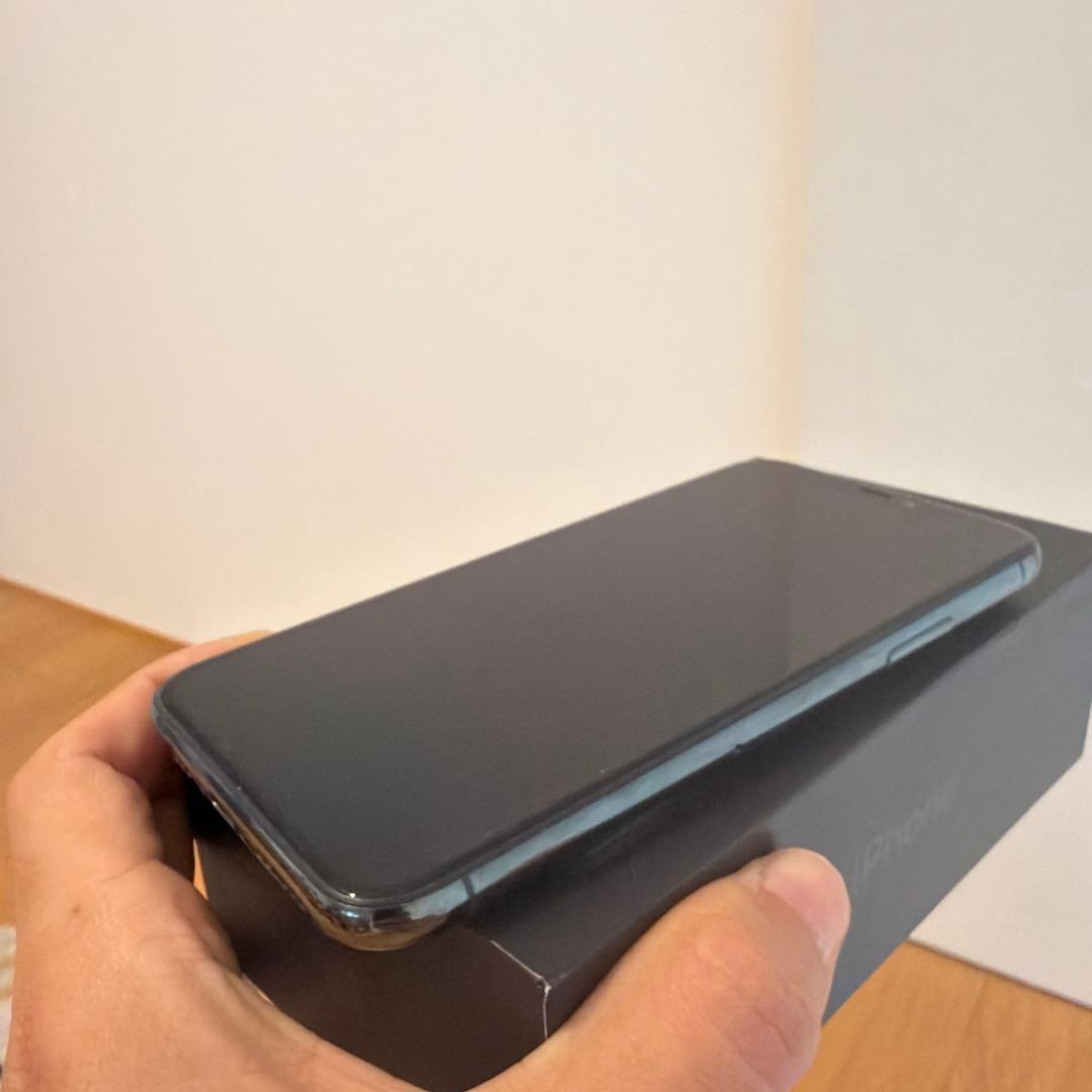 iPhone11 Proミッドナイトグリーン256GB US版