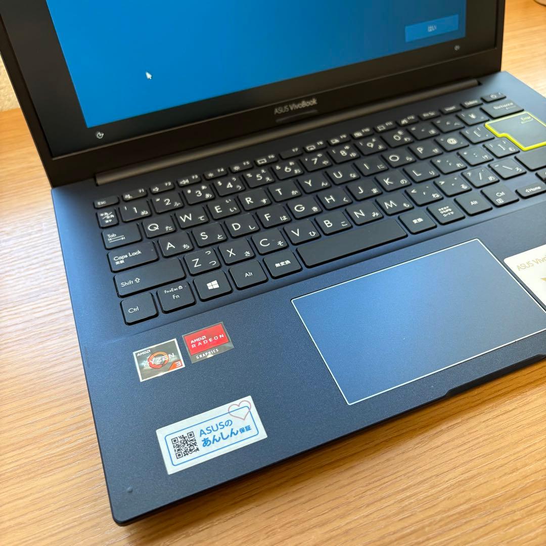 ASUS VivoBook 14インチ ノートパソコンPC M413D