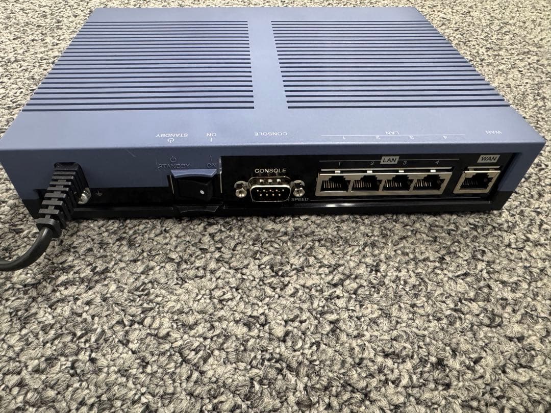 Yamaha RTX810 有線LANルーター 本体