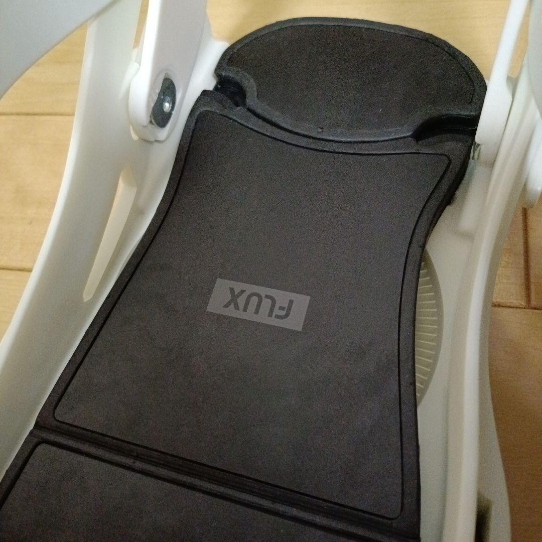 中古　23-24年　FLUX DS ビンディング Mサイズ ホワイト グラトリ