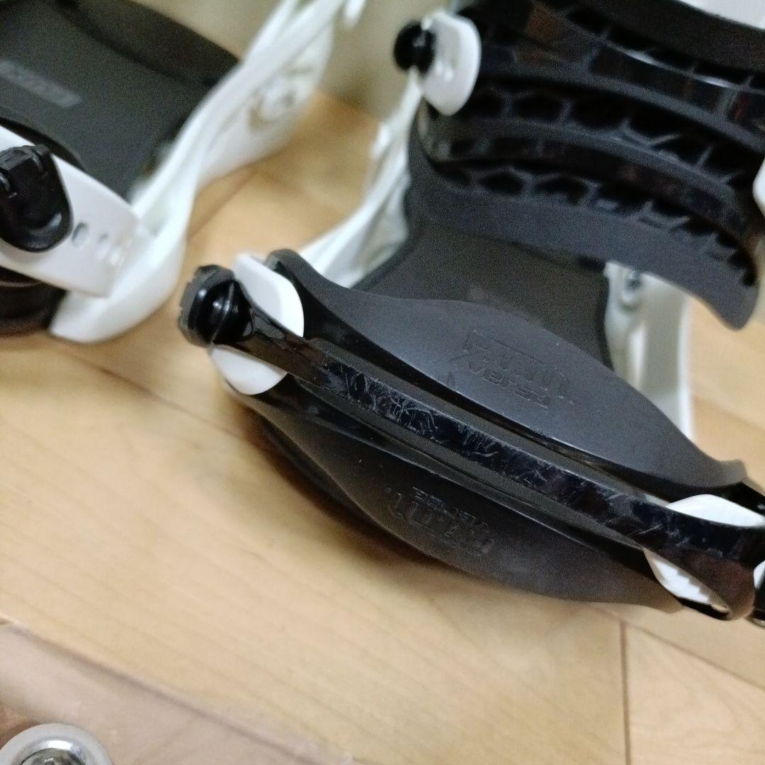 中古　23-24年　FLUX DS ビンディング Mサイズ ホワイト グラトリ