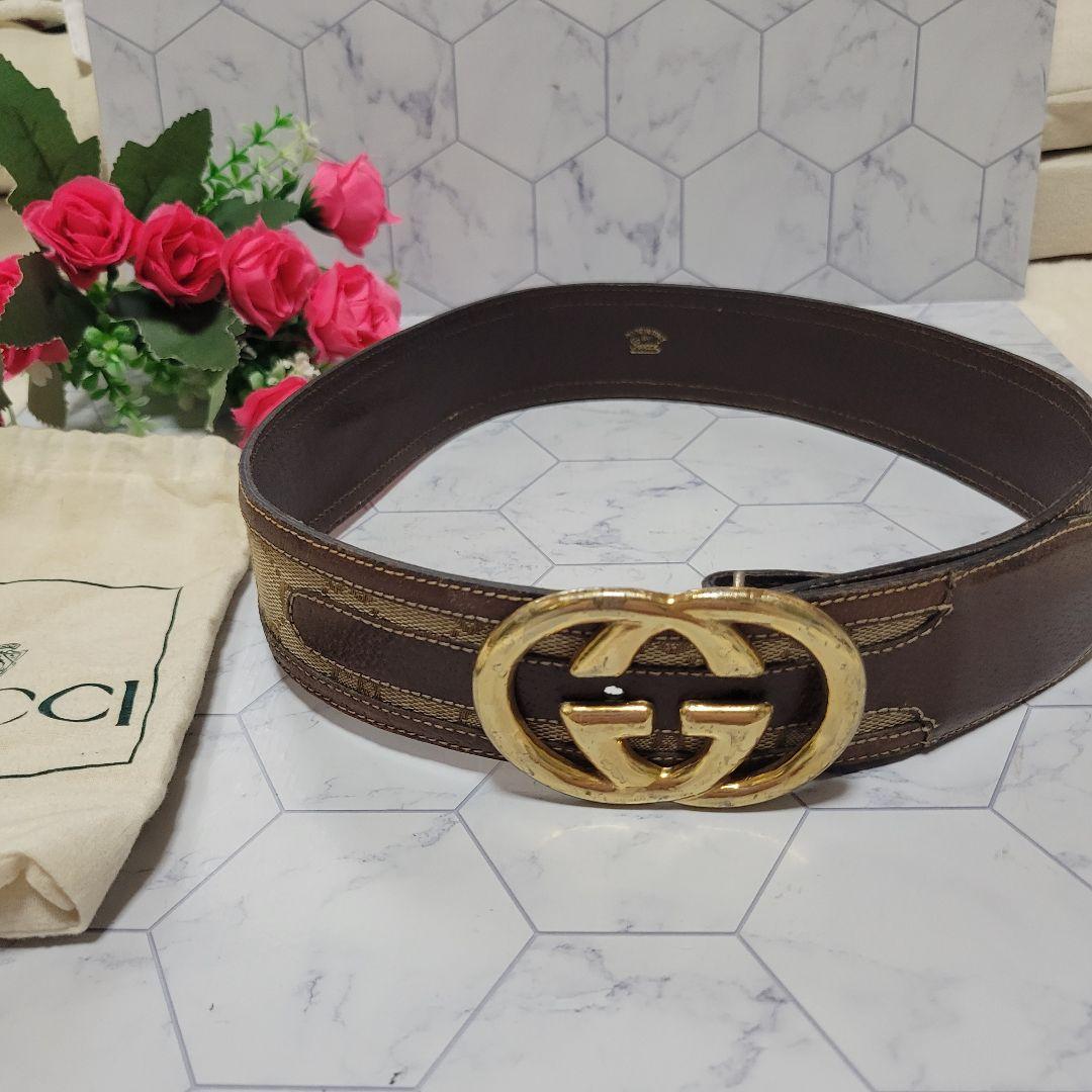 GUCCI　総柄　GCロゴ　ゴールドバックル　ベルト　スーツ　パンツに
