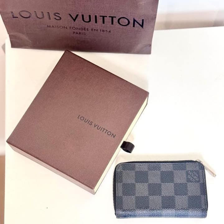 【美品】LOUIS VUITTONルイ・ヴィトン ダミエ ／、カードケース