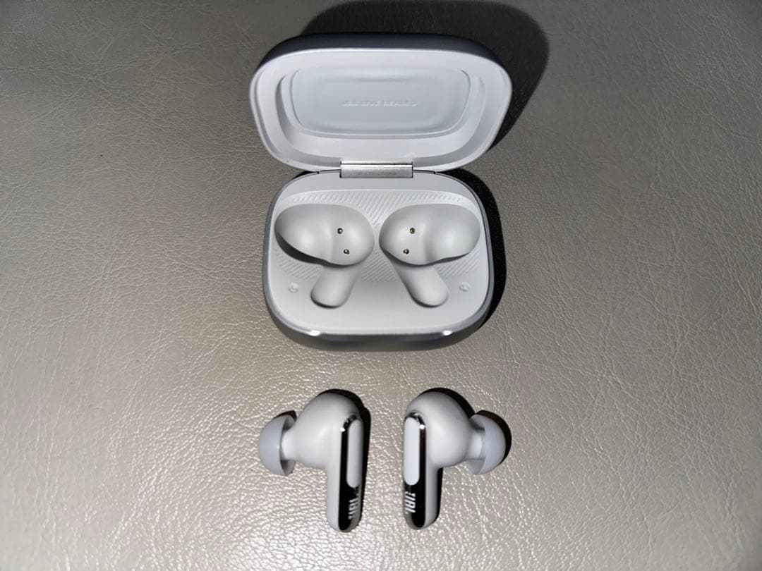 JBL LIVE BEAM 3 Bluetoothイヤホン