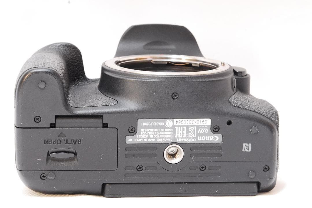 迫力の超望遠✨Canon EOS 8000D✨ダブルレンズセット Wi-Fi接続