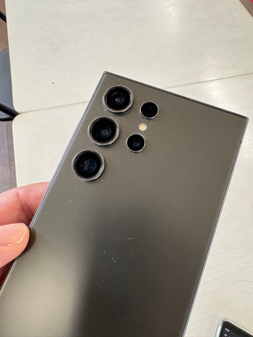 Galaxy S24 ultra チタニウムブラック 256GB 美品
