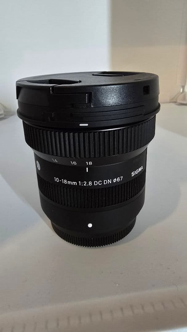 Sigma 10-18mm f/2.8 DC DN ズームレンズ