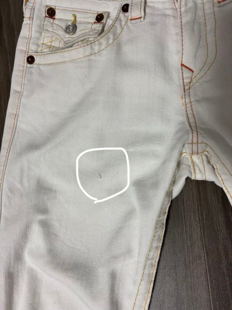 TRUE RELIGION ホワイトデニム　28