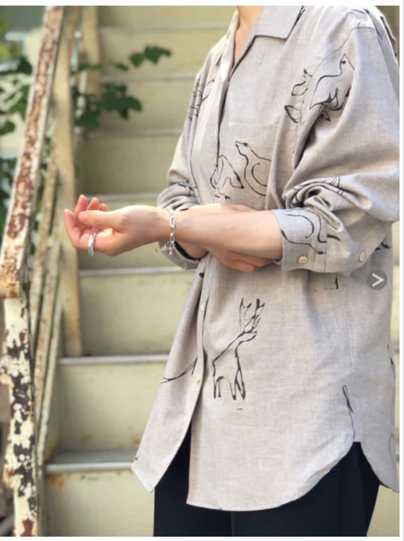 WRYHT☆ライト アニマル柄シャツ (ROKU・fumika）