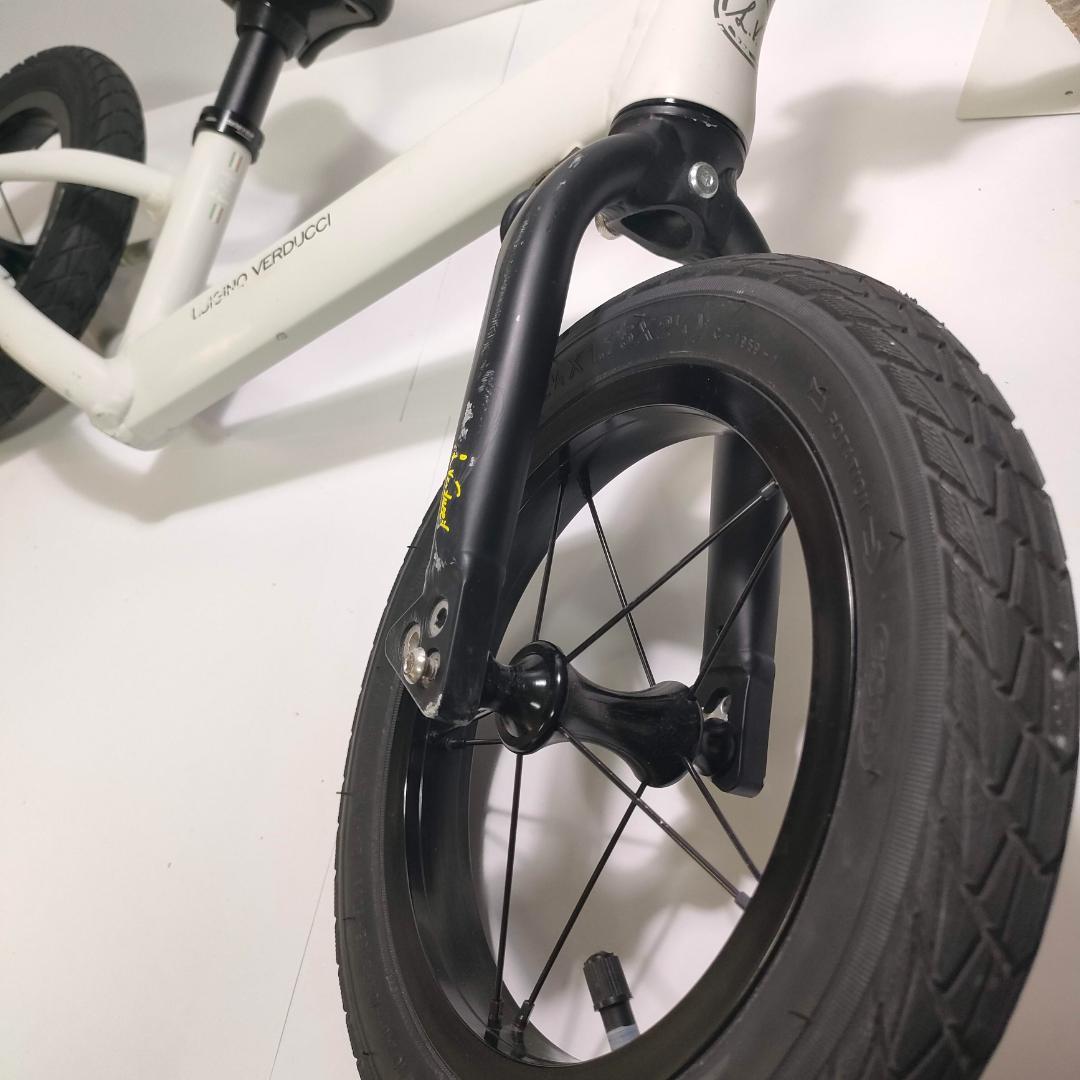 希少 luigino 本格バランスバイク（ストライダー）ハイエンドモデル