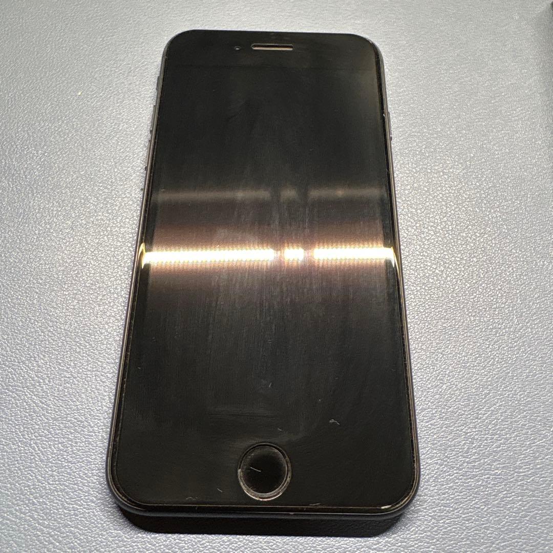 ꕤ*·様 Apple iPhone SE (第2世代) ブラック 64GB