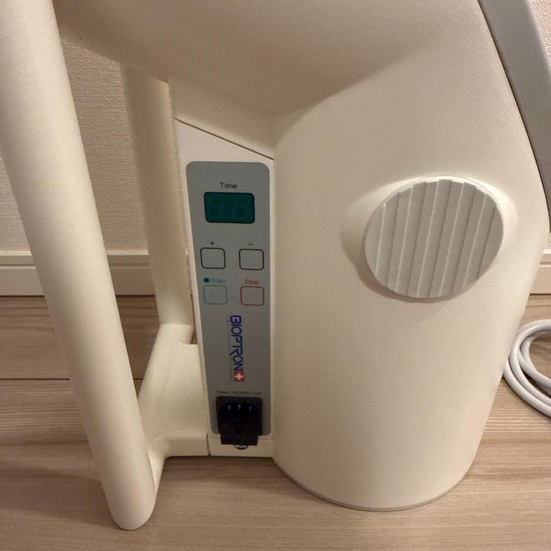 美顔器　バイオプトロン B2 Pro1