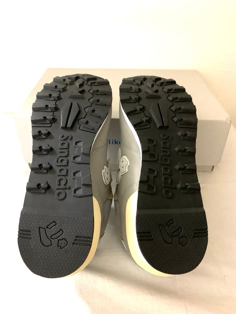 【新品未使用品】半額　サンガッチョ　にゅ〜ず『GRAY』10周年モデル　サイズ8